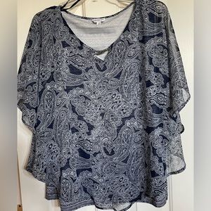 Absolutely beautiful Westport Tunic 3X Flowing lovely flirty top!